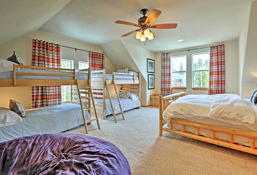 Mtn View Retreat W/ Hot Tub In Granby!