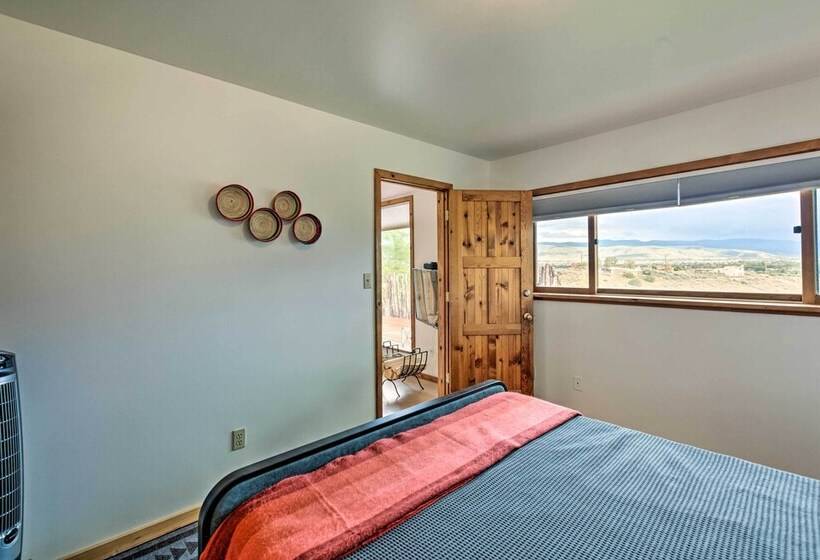 El Prado Duplex W/ Deck + Grill   4 Mi To Town!