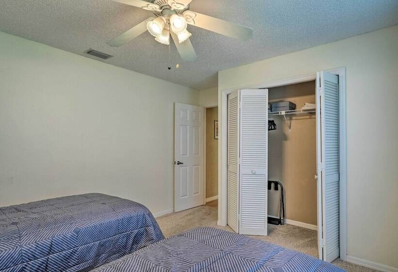 Fort Myers Home, Lanai & Private, Heated Pool