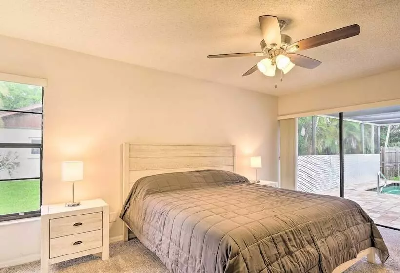 Fort Myers Home, Lanai & Private, Heated Pool