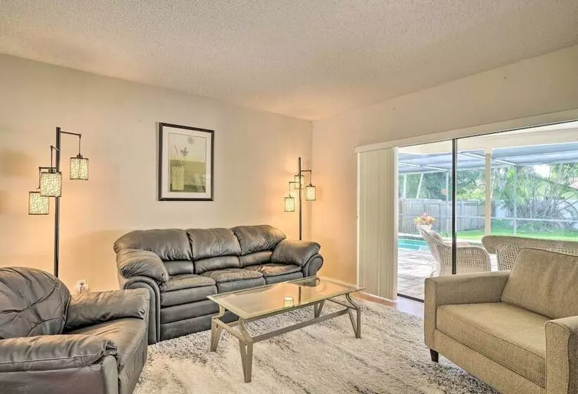 Fort Myers Home, Lanai & Private, Heated Pool