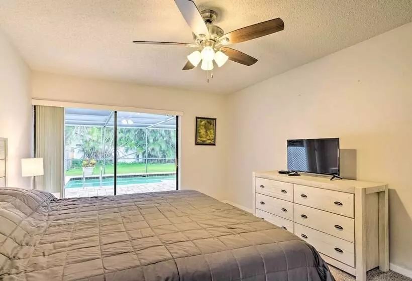 Fort Myers Home, Lanai & Private, Heated Pool