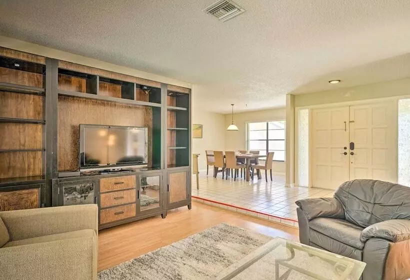 Fort Myers Home, Lanai & Private, Heated Pool