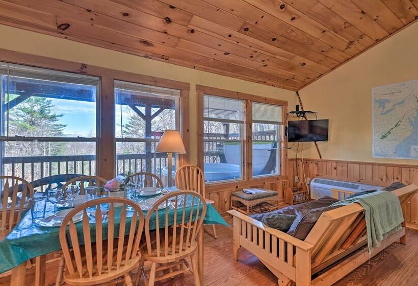 Gone Hiking  Bryson City Cabin W/ Hot Tub & Grill