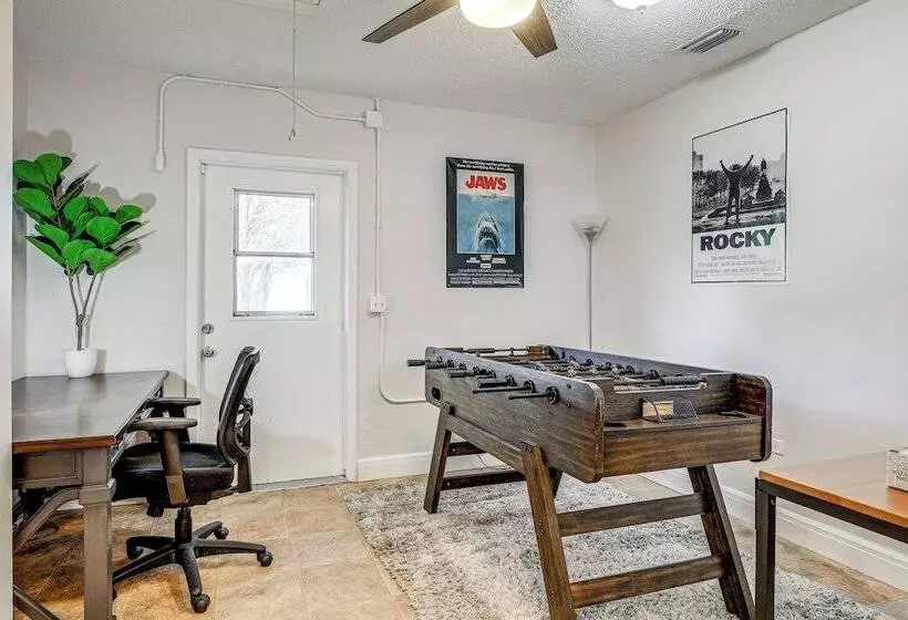 Stuart Oasis W/ Pool & Game Room ~ 7 Mi To Beach!