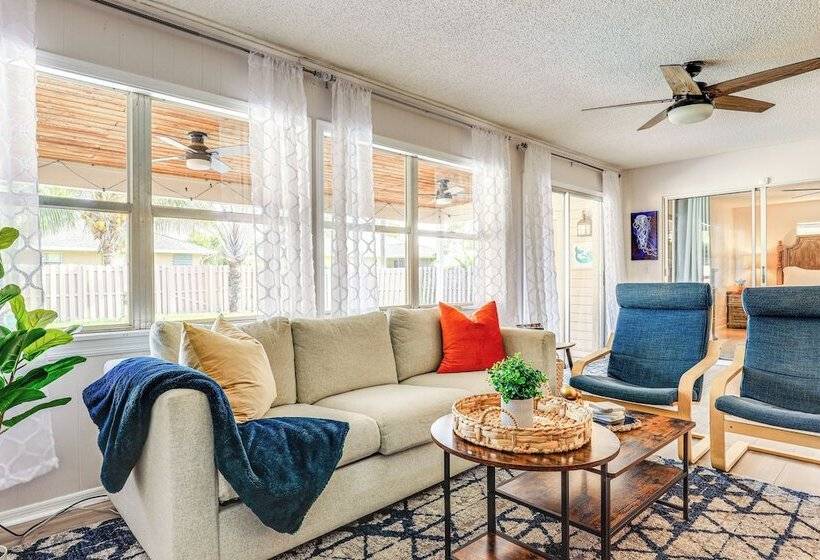 Stuart Oasis W/ Pool & Game Room ~ 7 Mi To Beach!