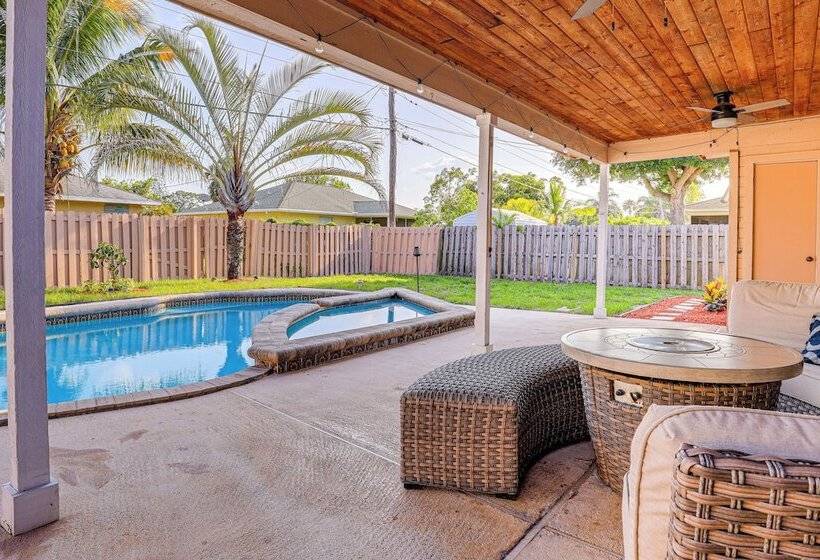 Stuart Oasis W/ Pool & Game Room ~ 7 Mi To Beach!