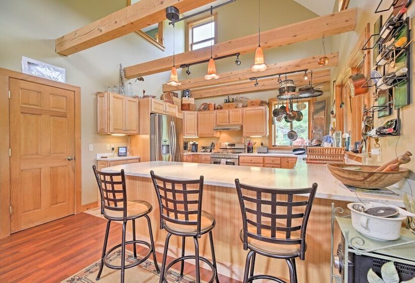 Greensboro Home W/ Porch & Countryside Views!