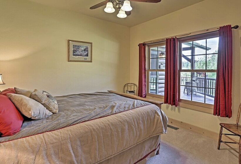 Black Hills Cabin: Hot Tub, Fishing Pond & Deck