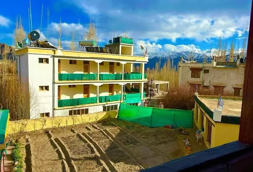 Hotel Ri Rab