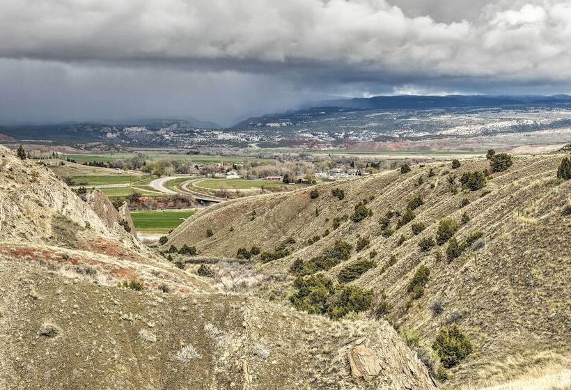 Large Ten Sleep Home On Main St, 10 Mins To Canyon