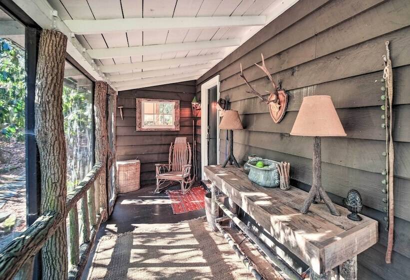 Mirror Lake Cabin ~ 1 Mi To Dtwn Highlands!