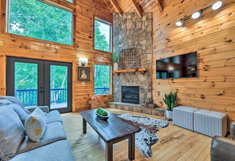 Mountain View Bryson City Home W/ Hot Tub!