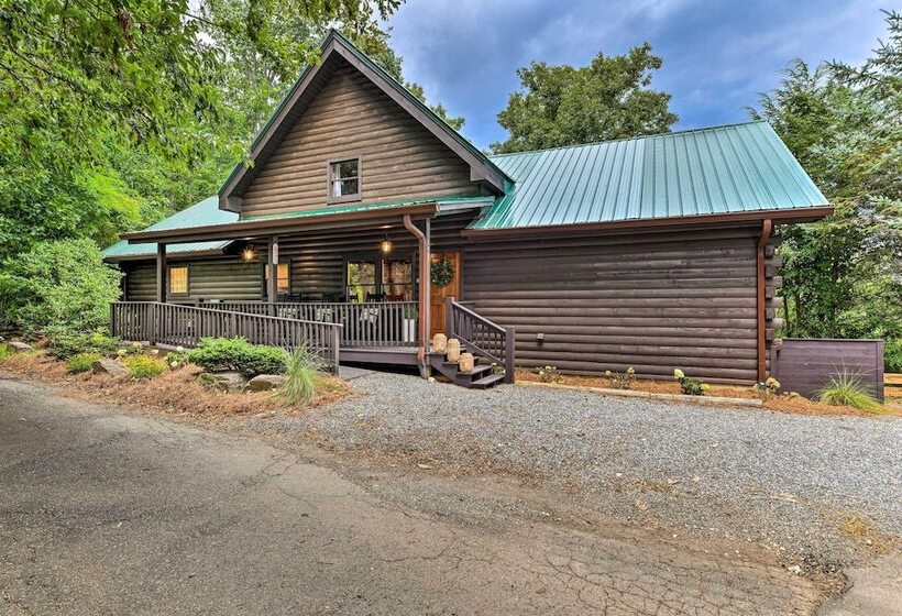 Mountain View Bryson City Home W/ Hot Tub!