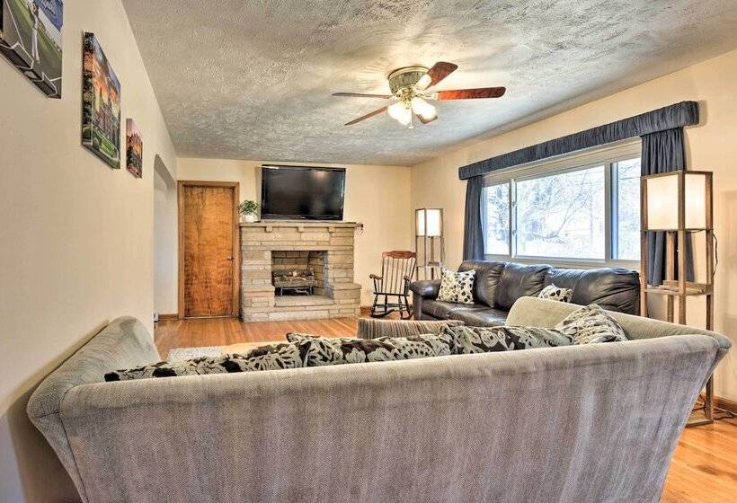 Mountaineer Retreat 5 Mi To Wv University!