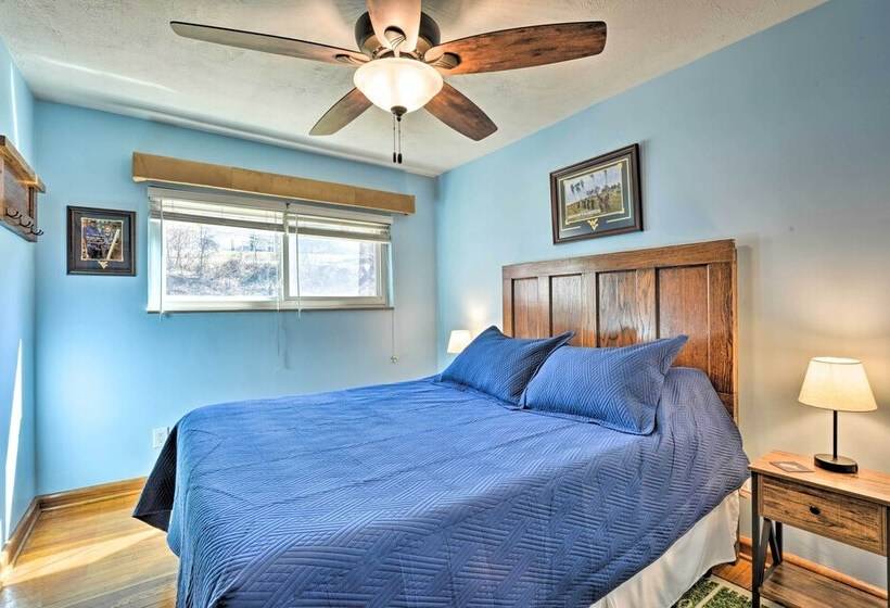 Mountaineer Retreat 5 Mi To Wv University!