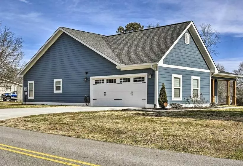 Newly Built Arab Abode Near Guntersville Lake
