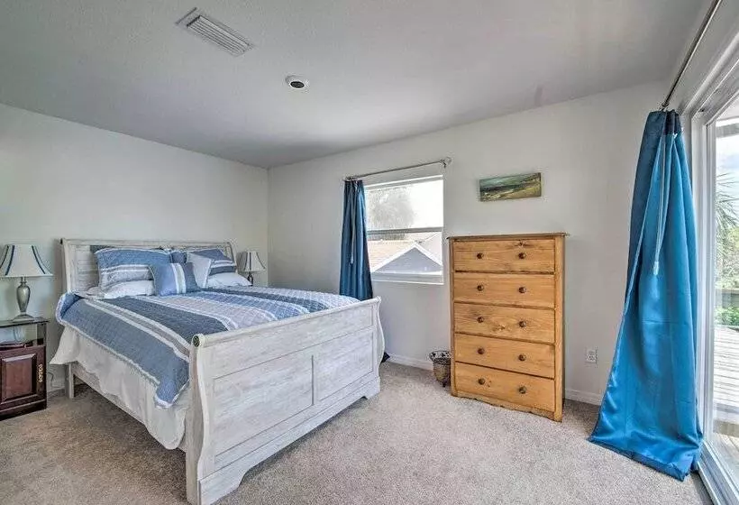 Newly Remodeled Gem On Homosassa River Canal!