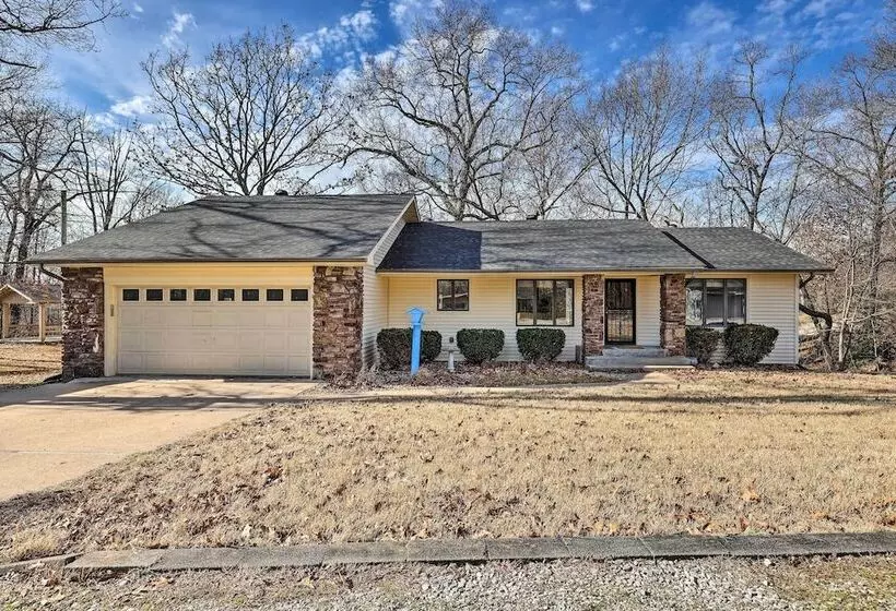 Spacious Bella Vista Home ~ 5 Mi To Lake!