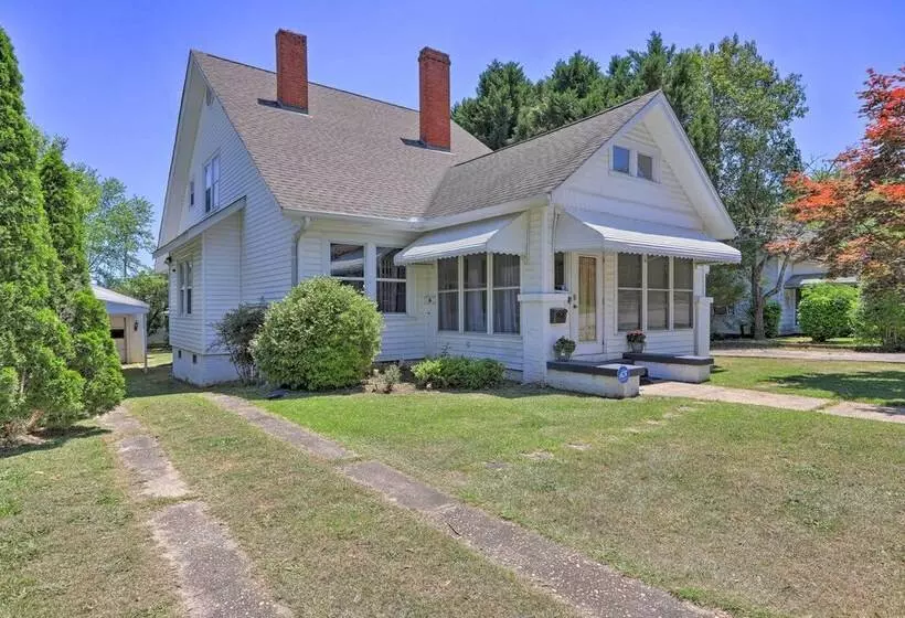 Spacious Lanett Haven W/ Sunroom + Large Deck