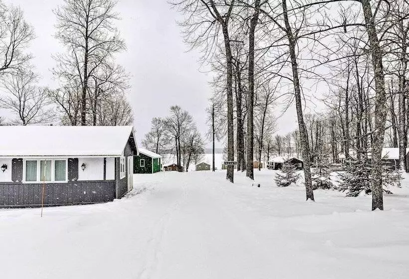 Tranquil Marenisco Cabin On Lake Gogebic!