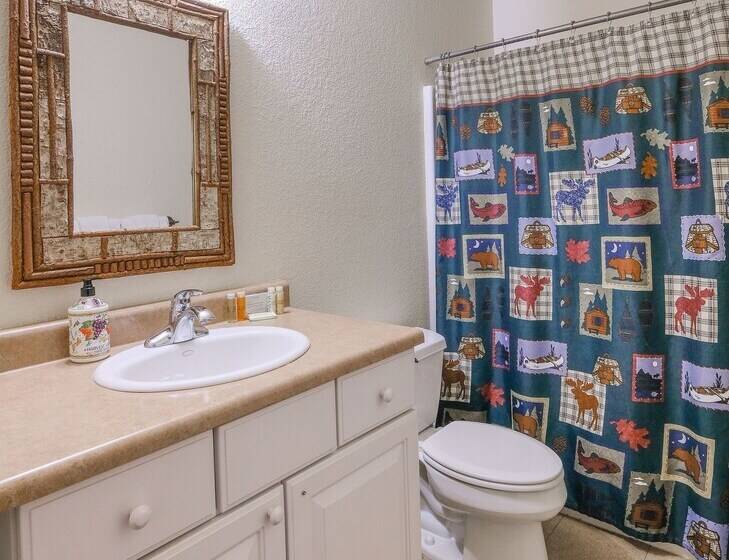 Beautiful Grand Lake Mountain Lodge