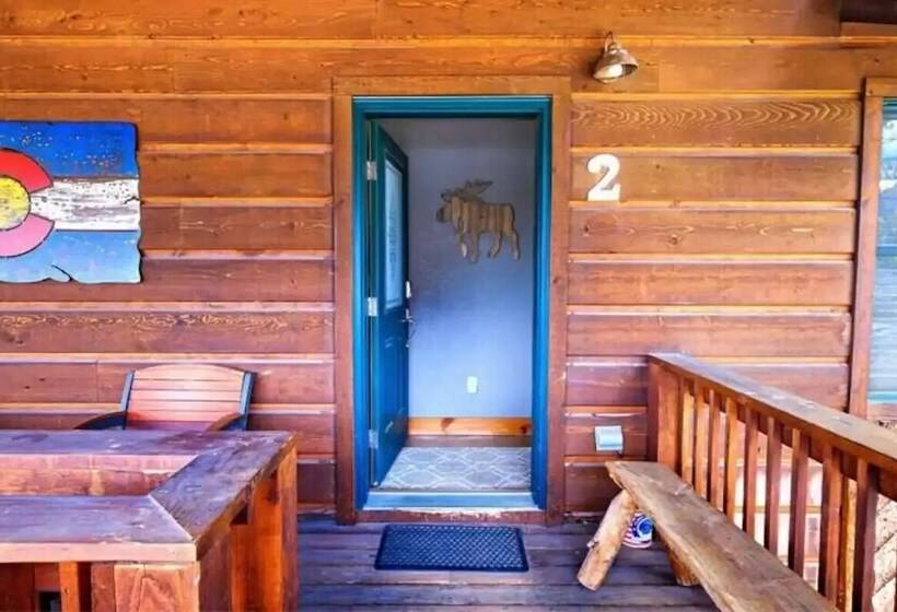 Beautiful Grand Lake Mountain Lodge