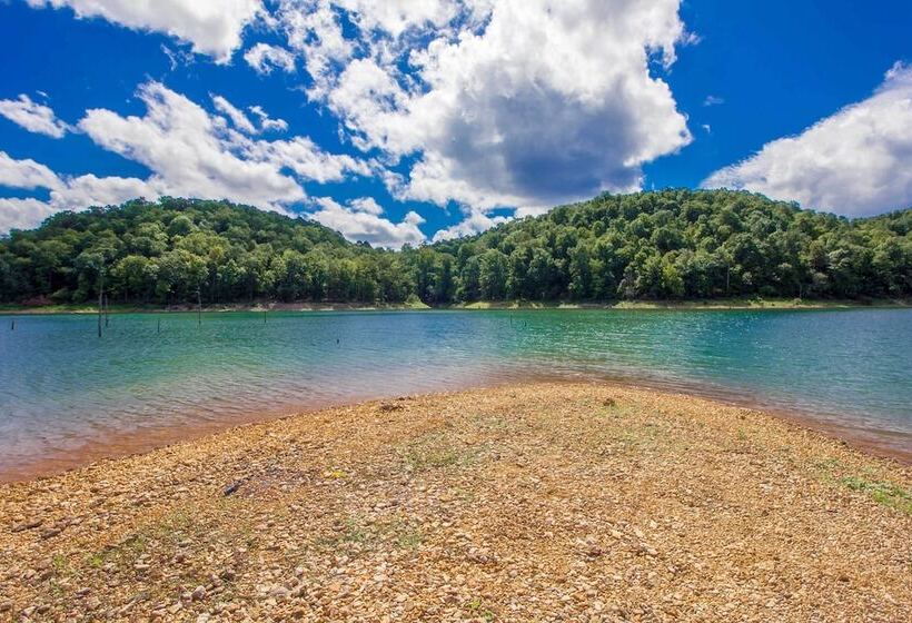 Beautiful Ozark Oasis W/ Deck: Walk To Beaver Lake