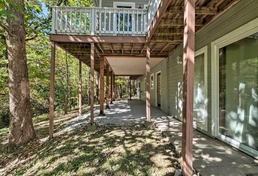 Beautiful Ozark Oasis W/ Deck: Walk To Beaver Lake