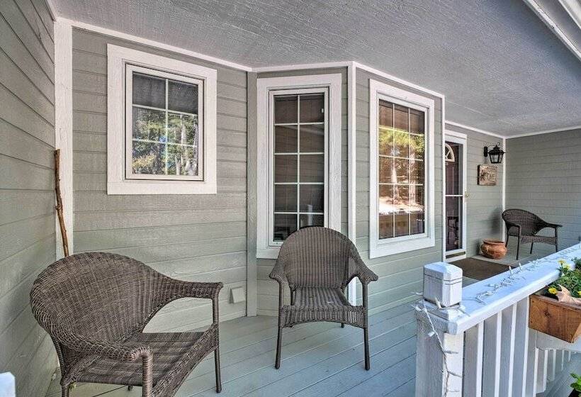 Beautiful Ozark Oasis W/ Deck: Walk To Beaver Lake