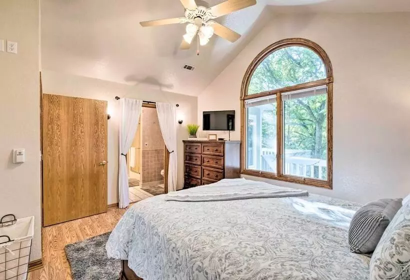 Beautiful Ozark Oasis W/ Deck: Walk To Beaver Lake