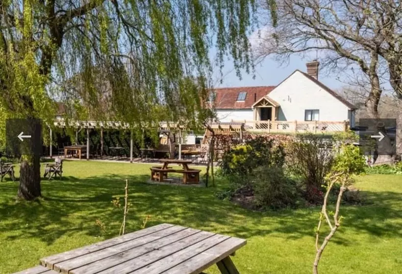 Aamiaismajoitus (B&B) The Jolly Sportsman