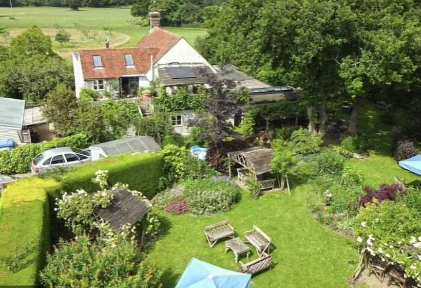 ベッドアンドブレックファースト The Jolly Sportsman