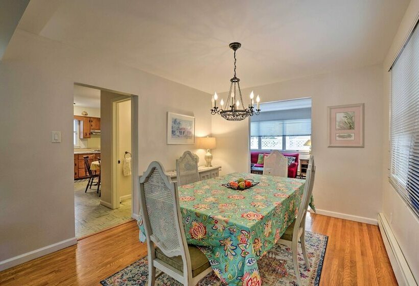 Central Margate City House  Walk To Beach!