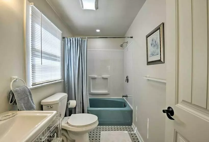 Central Margate City House  Walk To Beach!