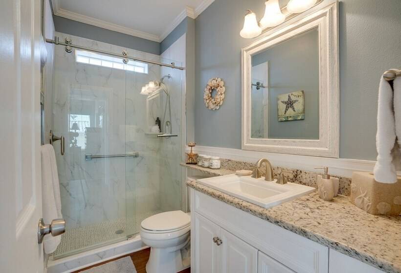 Fort Myers Home Near Sanibel Island Causeway