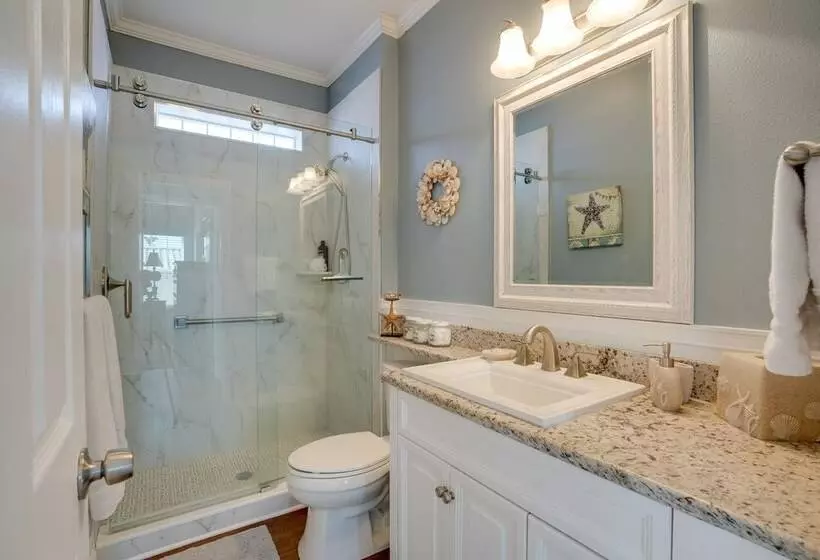 Fort Myers Home Near Sanibel Island Causeway