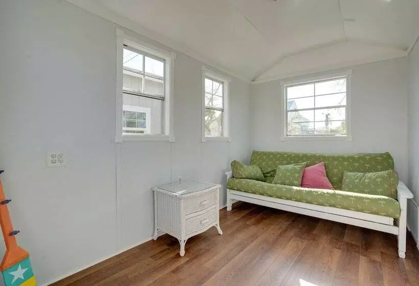 Fort Myers Home Near Sanibel Island Causeway