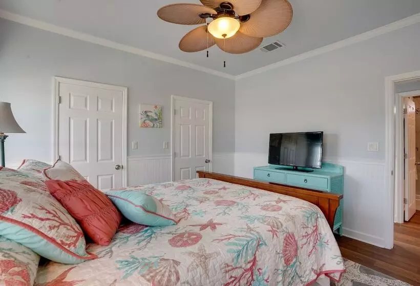 Fort Myers Home Near Sanibel Island Causeway