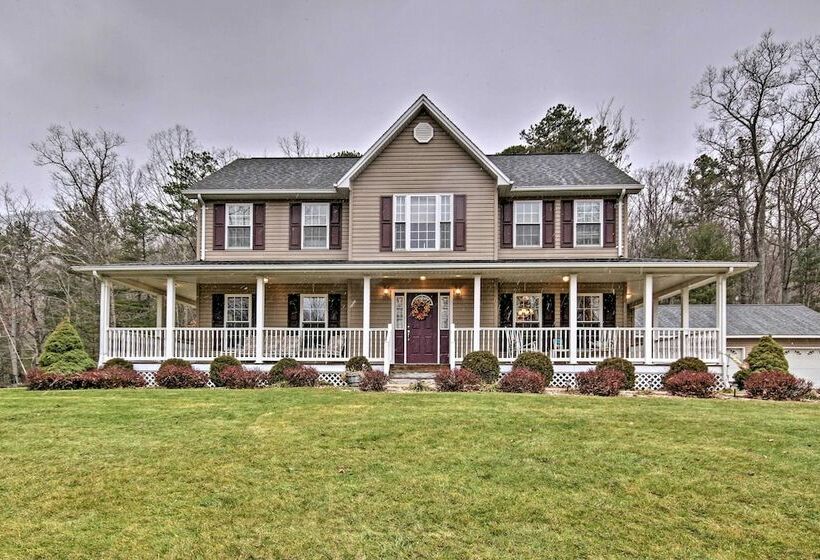 Circleville Home W/ 5 Private Acres & Mtn Views!