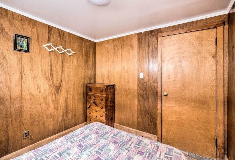 Cozy Hampton Cottage W/ Bbq   Walk To Ocean!