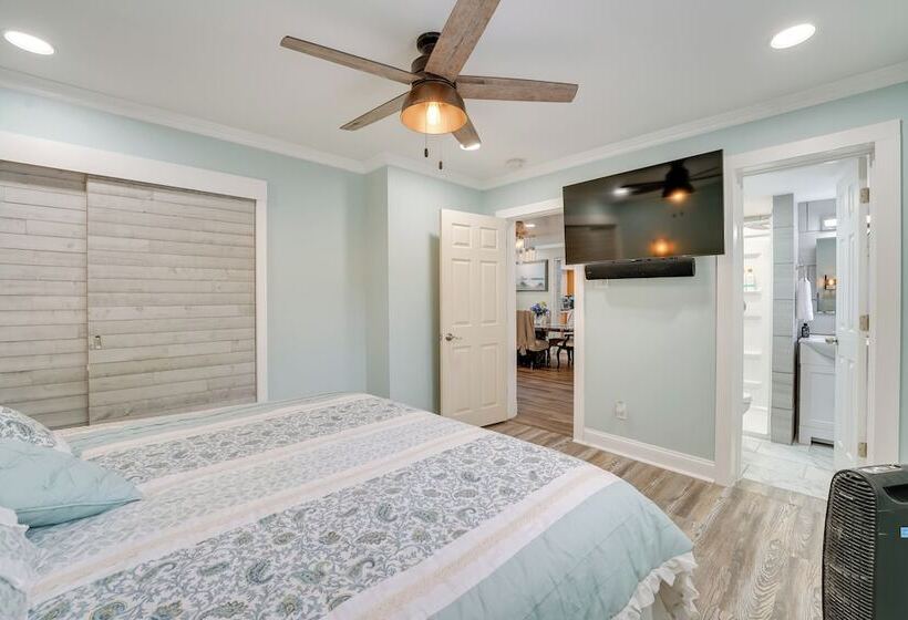 Manistee Cottage Near Beach & Dtwn