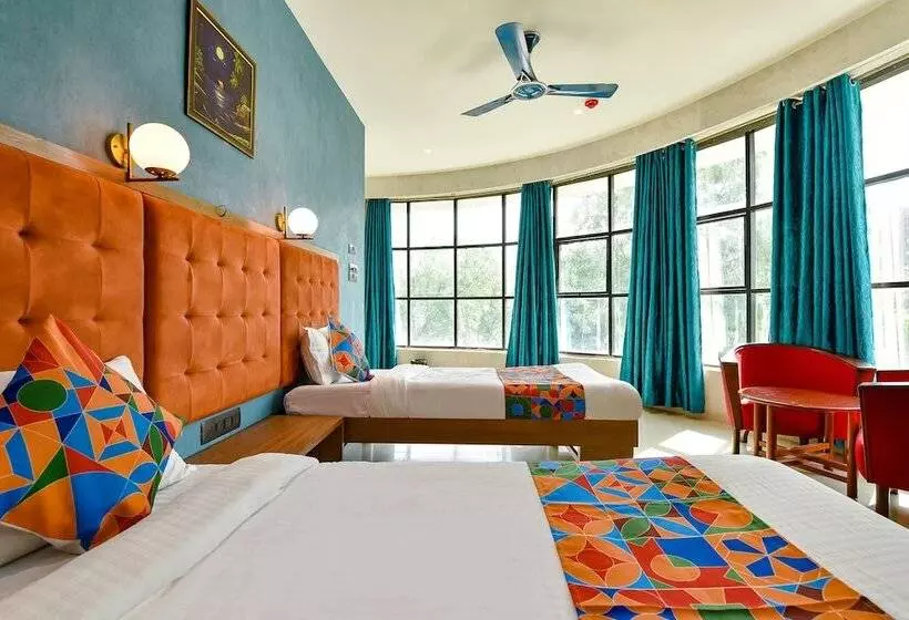 Fabhotel Siddharth Corporate