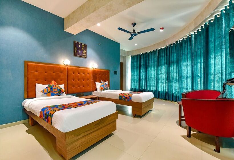 Fabhotel Siddharth Corporate