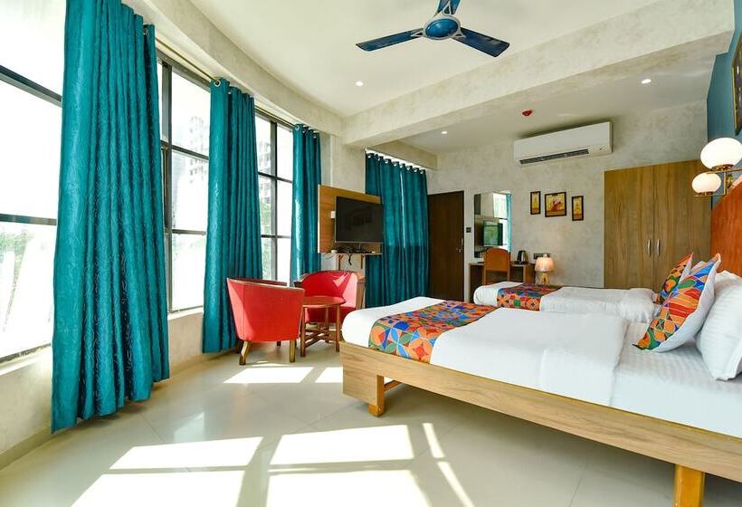 Fabhotel Siddharth Corporate