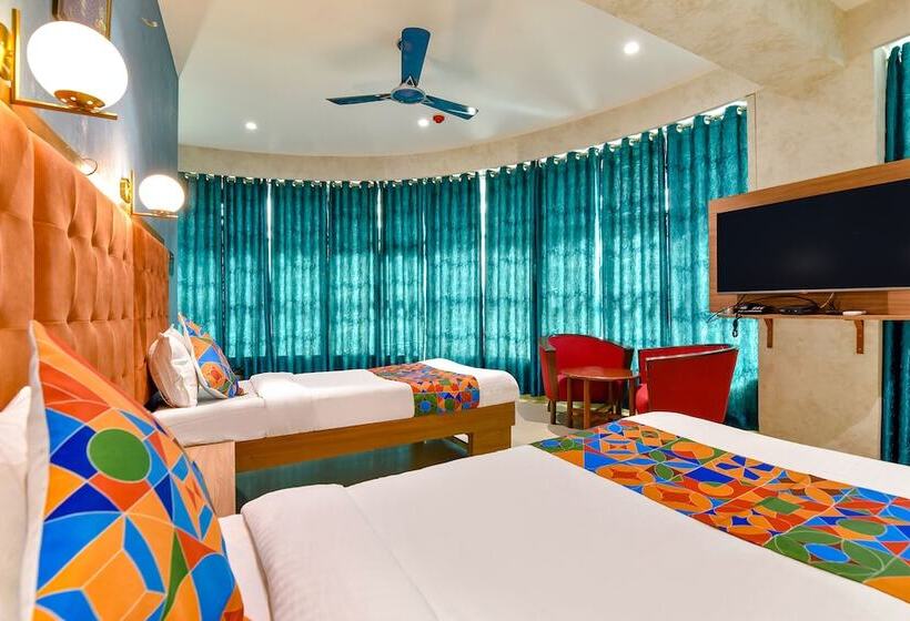 Fabhotel Siddharth Corporate