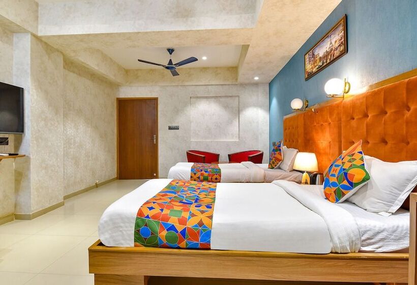 Fabhotel Siddharth Corporate