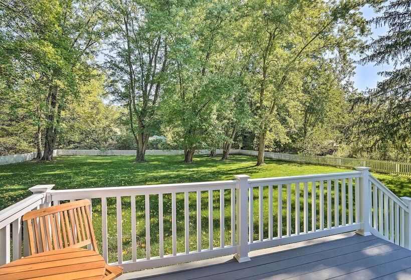 Historical Thurmont Escape W/ Furnished Deck!