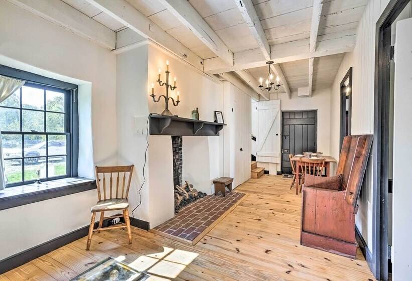 Historical Thurmont Escape W/ Furnished Deck!