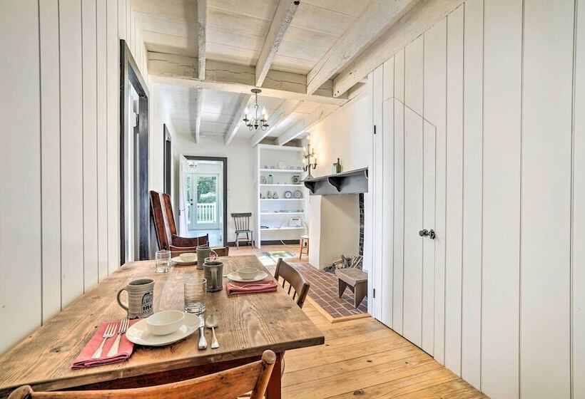 Historical Thurmont Escape W/ Furnished Deck!